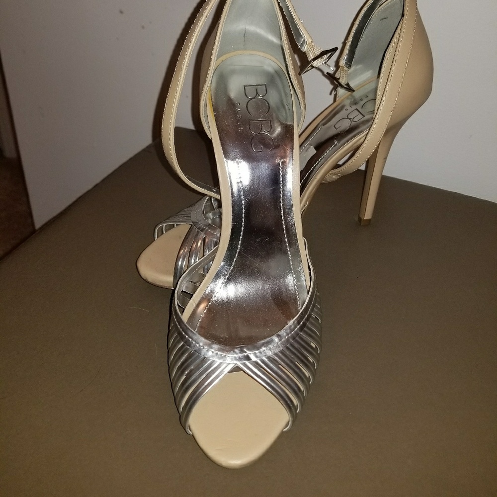 BCBG heeled sandals